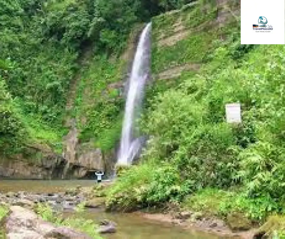 Himchari Waterfall
